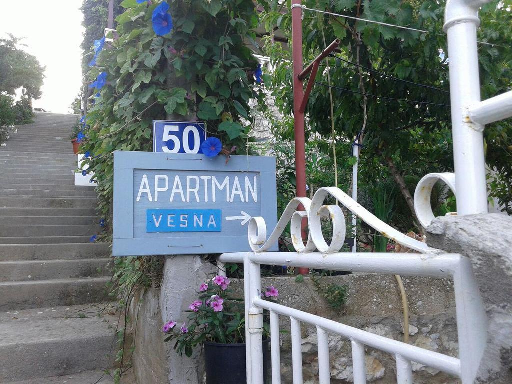 Apartment Vesna มิลนา ภายนอก รูปภาพ