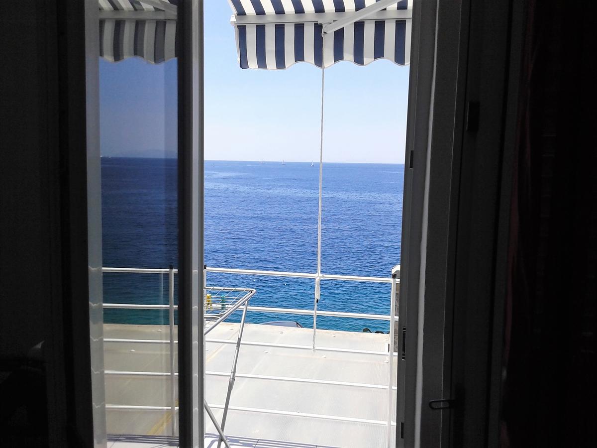 Apartment Vesna มิลนา ภายนอก รูปภาพ