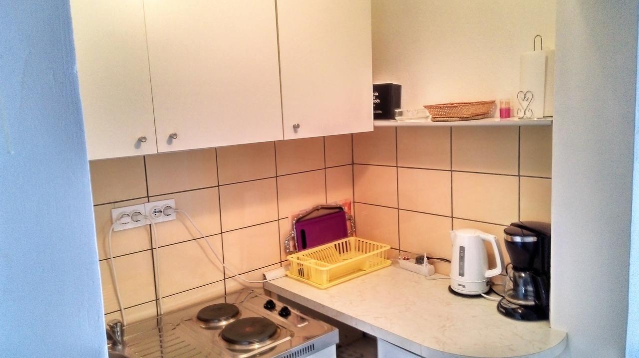 Apartment Vesna มิลนา ภายนอก รูปภาพ